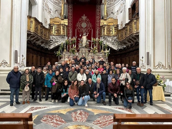 Regalbuto. Ancora visitatori in giro nella nostra citt&agrave;.