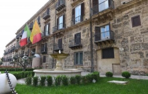 Manager sanità, Palazzo d&#039;Orléans: nessuna proroga, nomine entro fine mese