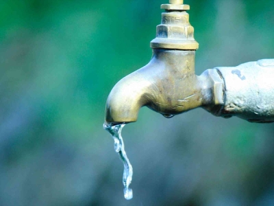 A Regalbuto l'acqua torna al centro del dibattito politico, e lo fa nel modo più forte possibile: con un ordine del giorno firmato da tutti i consiglieri comunali.